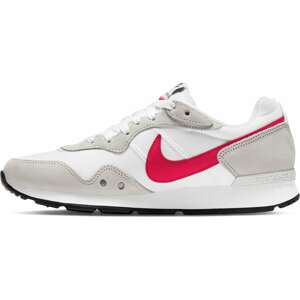 Nike Sportswear Nízke tenisky 'Venture Runner'  biela / červená / farba ťavej srsti