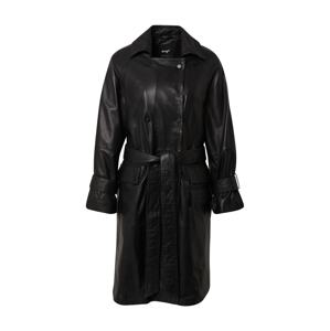 Maze Prechodný kabát  čierna